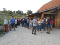 Les chasseurs offrent un pot aux habitants